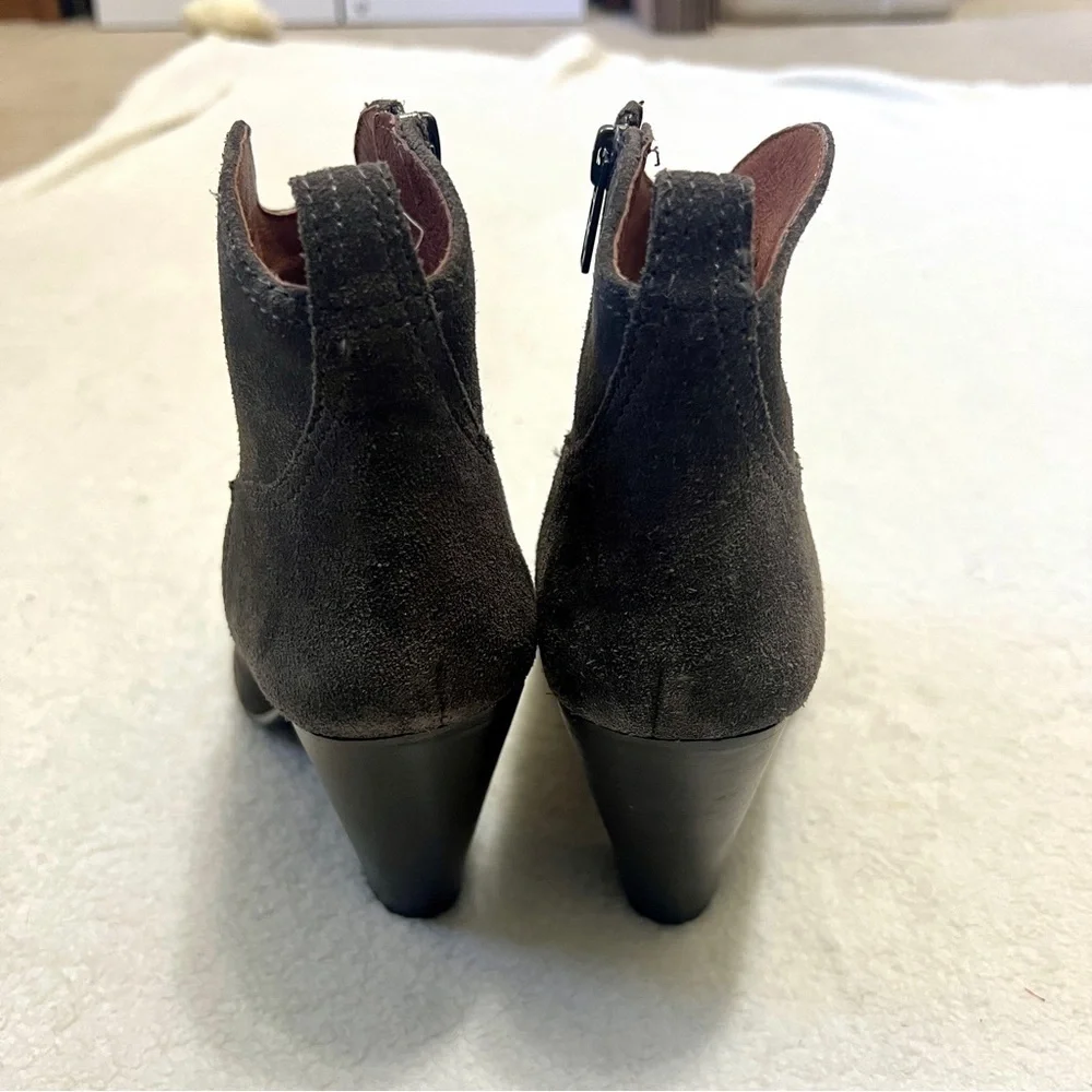 Frye Madeline Short Grey Suede Ankle Booties - Size 9.5